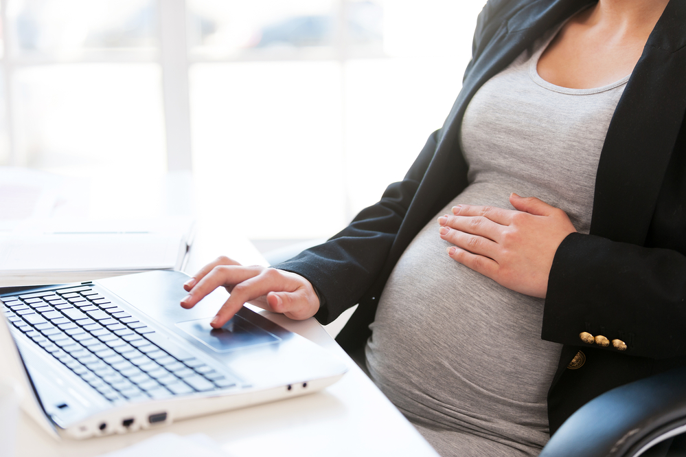 A step by step guide to help you prepare for maternity leave as a blogger
